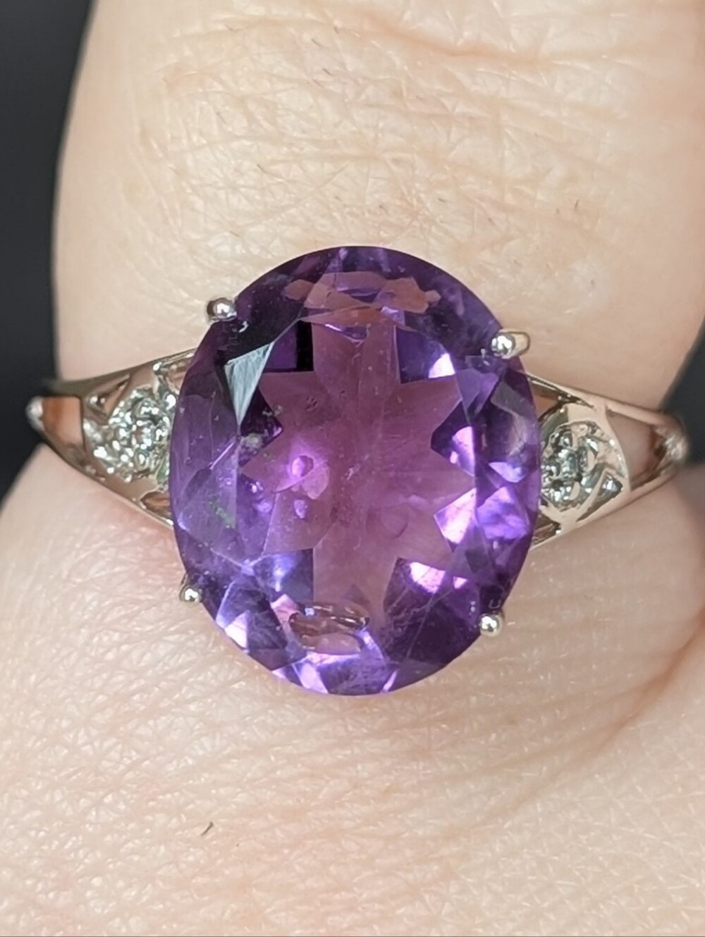 10K White Gold Amethyst Cocktail Ring With Diamond Accent
